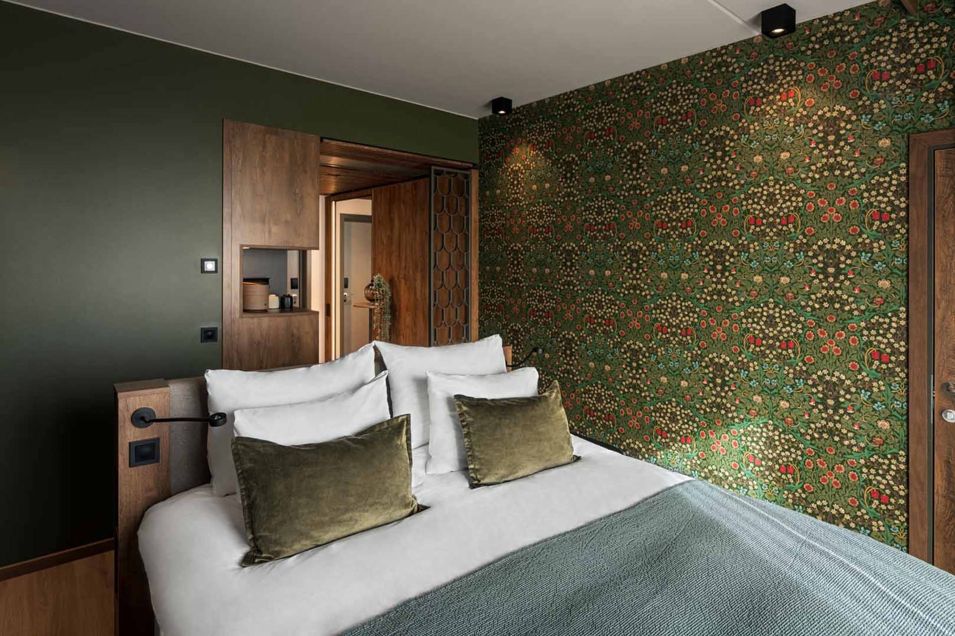 Signature Cove-3.jpg